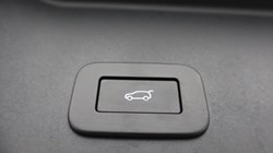 2022 (22) LAND ROVER RANGE ROVER EVOQUE 2.0 D200 R-Dynamic SE 5dr Auto 4755619