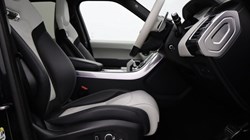 2022 (22) LAND ROVER RANGE ROVER SPORT 5.0 P575 S/C SVR Carbon Edition 5dr Auto 4756381