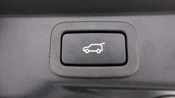 2022 (22) LAND ROVER RANGE ROVER SPORT 5.0 P575 S/C SVR Carbon Edition 5dr Auto 4756372