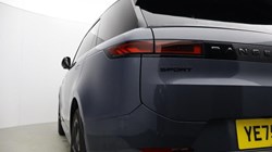 2025 (75) LAND ROVER RANGE ROVER SPORT 3.0 D300 Dynamic SE 5dr Auto 5308298