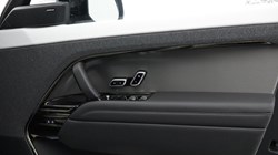 2025 (75) LAND ROVER RANGE ROVER SPORT 3.0 P460e Dynamic SE 5dr Auto 5155578