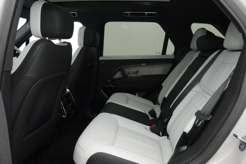 2025 (75) LAND ROVER RANGE ROVER SPORT 3.0 P460e Dynamic SE 5dr Auto 5155638