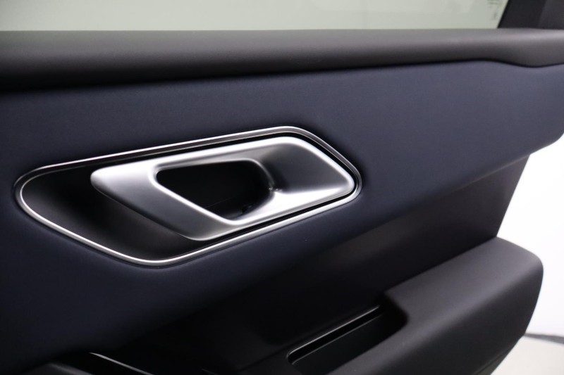 2025 (75) LAND ROVER RANGE ROVER VELAR 2.0 D200 MHEV Dynamic SE 5dr Auto 5180088