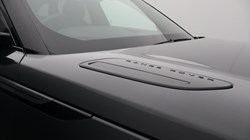 2025 (75) LAND ROVER RANGE ROVER VELAR 2.0 D200 MHEV Dynamic SE 5dr Auto 5180079