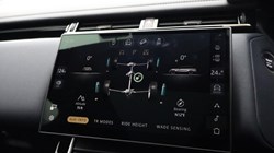 2025 (75) LAND ROVER RANGE ROVER VELAR 2.0 D200 MHEV Dynamic SE 5dr Auto 5180103