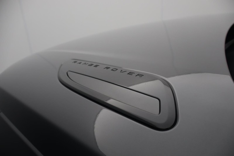 2025 (75) LAND ROVER RANGE ROVER VELAR 2.0 D200 MHEV Dynamic SE 5dr Auto 5180070