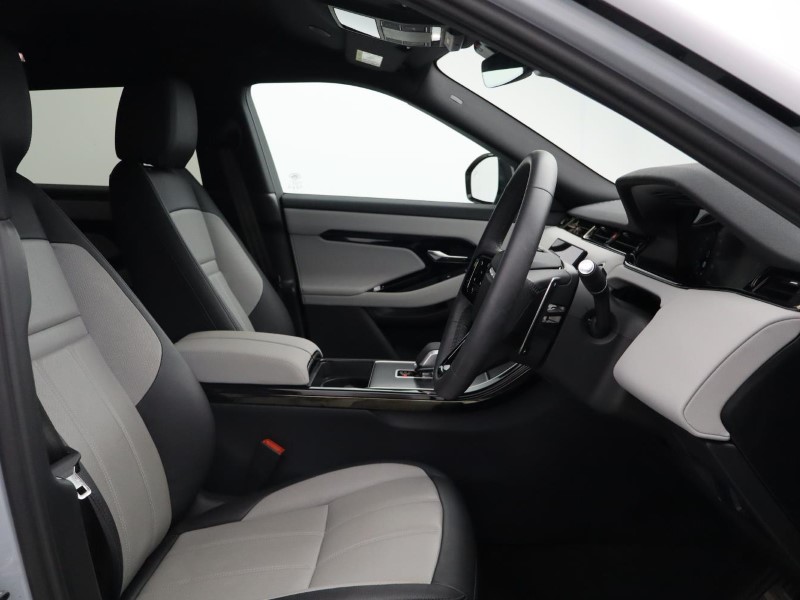 2025 (75) LAND ROVER RANGE ROVER EVOQUE 2.0 D200 Dynamic SE 5dr Auto 5564873