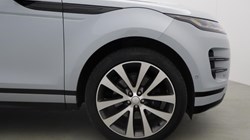 2025 (75) LAND ROVER RANGE ROVER EVOQUE 2.0 D200 Dynamic SE 5dr Auto 5564900