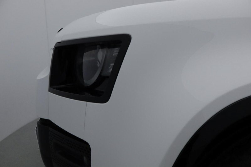 2022 (72) LAND ROVER DEFENDER 3.0 D250 X-Dynamic S 110 5dr Auto 4750984