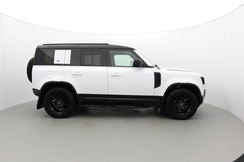 2022 (72) LAND ROVER DEFENDER 3.0 D250 X-Dynamic S 110 5dr Auto 4750913
