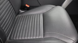 2022 (22) LAND ROVER DISCOVERY 3.0 D300 S 5dr Auto 4746896