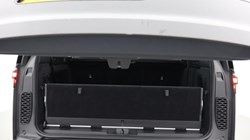 2022 (22) LAND ROVER DISCOVERY 3.0 D300 S 5dr Auto 4746879