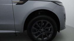 2023 (73) LAND ROVER RANGE ROVER SPORT 3.0 D300 Dynamic SE 5dr Auto 4747703