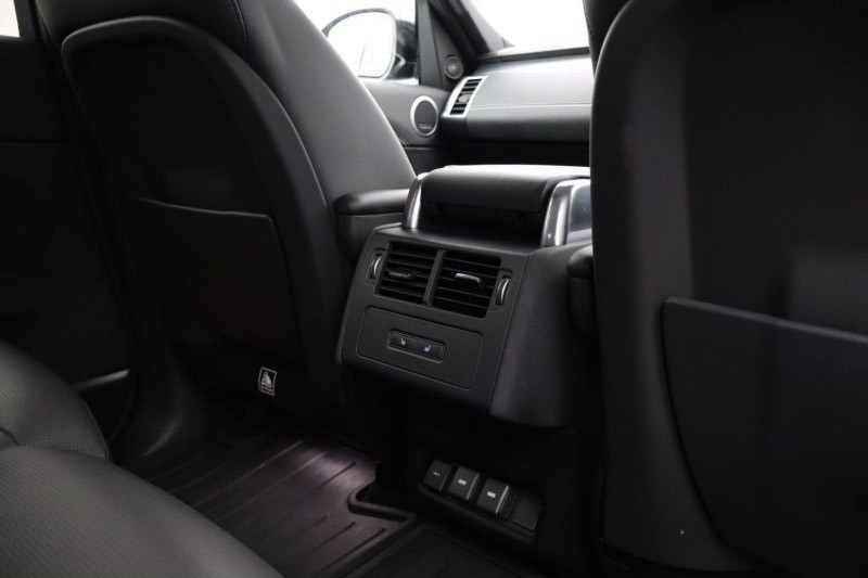 2023 (73) LAND ROVER DISCOVERY 3.0 D300 R-Dynamic HSE 5dr Auto 4736042