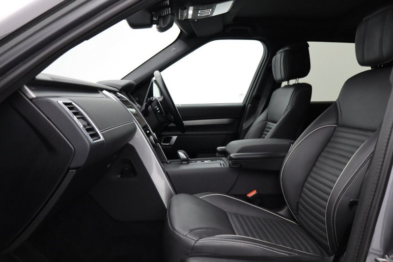 2023 (73) LAND ROVER DISCOVERY 3.0 D300 R-Dynamic HSE 5dr Auto 4736025