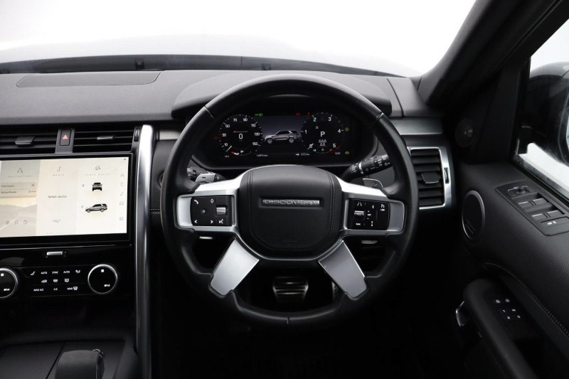 2023 (73) LAND ROVER DISCOVERY 3.0 D300 R-Dynamic HSE 5dr Auto 4736067