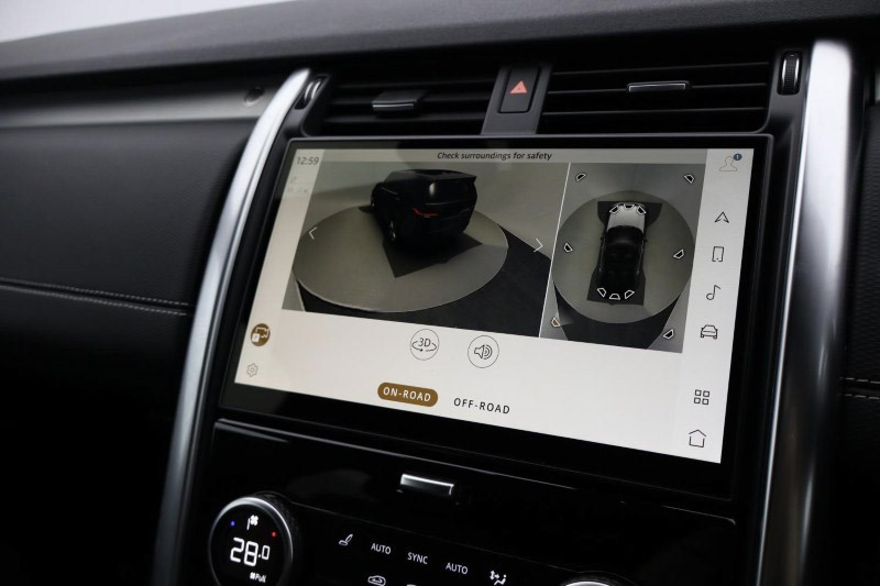 2023 (73) LAND ROVER DISCOVERY 3.0 D300 R-Dynamic HSE 5dr Auto 4736052