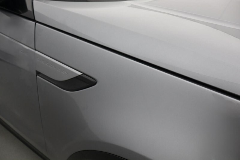 2023 (73) LAND ROVER DISCOVERY 3.0 D300 R-Dynamic HSE 5dr Auto 4736033