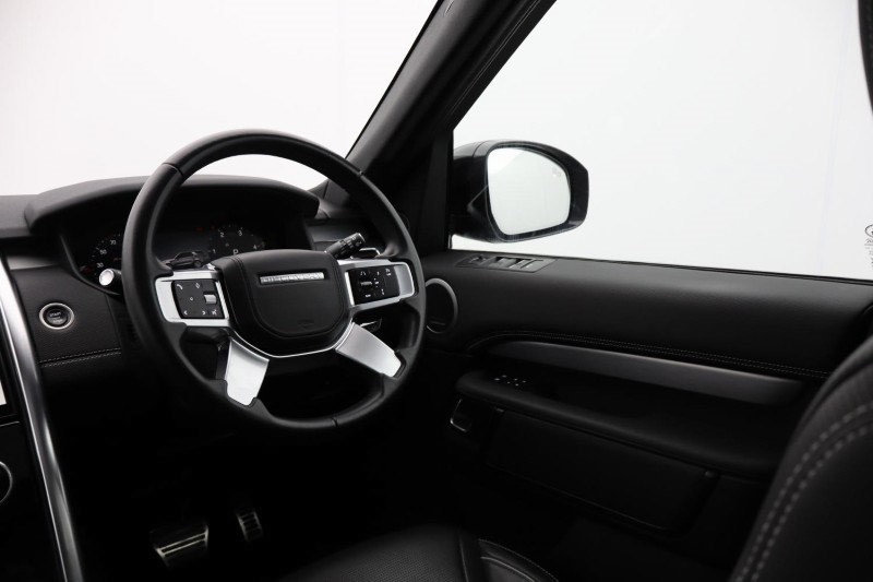 2023 (73) LAND ROVER DISCOVERY 3.0 D300 R-Dynamic HSE 5dr Auto 4736073