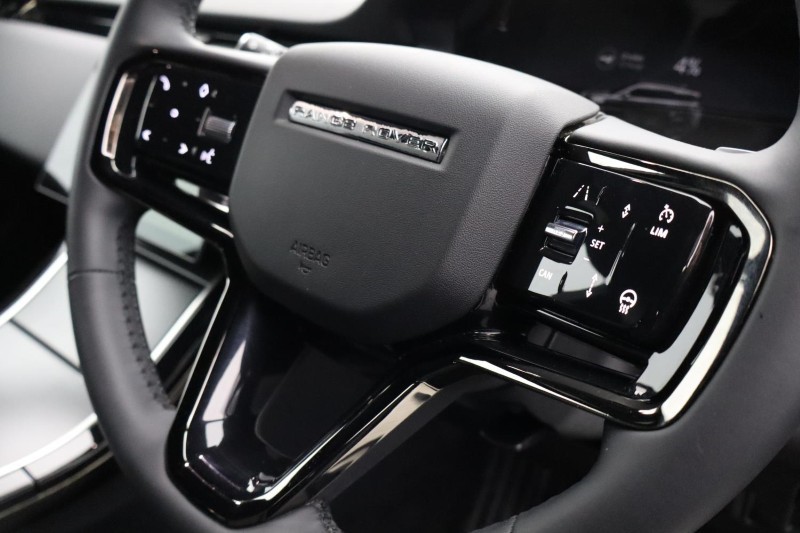 2023 (73) LAND ROVER RANGE ROVER EVOQUE 1.5 P300e Dynamic SE 5dr Auto 4748100