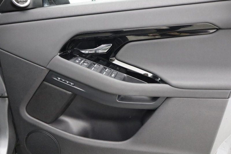 2023 (73) LAND ROVER RANGE ROVER EVOQUE 1.5 P300e Dynamic SE 5dr Auto 4750870