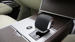 2024 (24) LAND ROVER RANGE ROVER 3.0 P460e HSE 4dr Auto 4744849