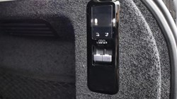 2024 (24) LAND ROVER RANGE ROVER 3.0 P460e HSE 4dr Auto 4744820