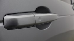 2022 (22) LAND ROVER DISCOVERY 3.0 D300 S 5dr Auto 4831310