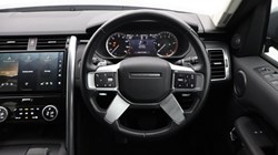 2022 (22) LAND ROVER DISCOVERY 3.0 D300 S 5dr Auto 4831337