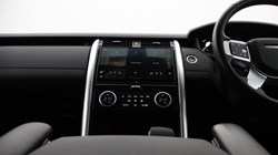 2022 (22) LAND ROVER DISCOVERY 3.0 D300 S 5dr Auto 4831336