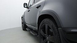2023 (73) LAND ROVER DEFENDER 5.0 P525 V8 Carpathian Edition 110 5dr Auto 4763746