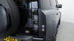 2023 (73) LAND ROVER DEFENDER 5.0 P525 V8 Carpathian Edition 110 5dr Auto 4763741