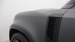 2023 (73) LAND ROVER DEFENDER 5.0 P525 V8 Carpathian Edition 110 5dr Auto 4763703