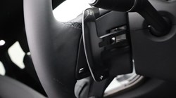 2025 (25) LAND ROVER RANGE ROVER EVOQUE 2.0 D165 S 5dr Auto 4760293