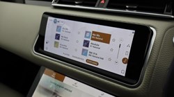 2022 (22) LAND ROVER RANGE ROVER VELAR 2.0 D200 R-Dynamic SE 5dr Auto 4815481