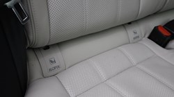 2022 (22) LAND ROVER RANGE ROVER VELAR 2.0 D200 R-Dynamic SE 5dr Auto 4815484