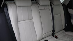 2022 (22) LAND ROVER RANGE ROVER VELAR 2.0 D200 R-Dynamic SE 5dr Auto 4815483