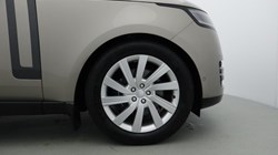 2023 (23) LAND ROVER RANGE ROVER 3.0 D300 SE 4dr Auto 4764402