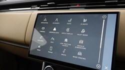 2023 (23) LAND ROVER RANGE ROVER 3.0 D300 SE 4dr Auto 4764387