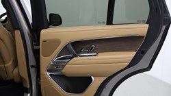 2023 (23) LAND ROVER RANGE ROVER 3.0 D300 SE 4dr Auto 4764373