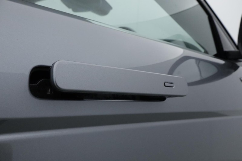 2023 (73) LAND ROVER RANGE ROVER EVOQUE 1.5 P300e Dynamic HSE 5dr Auto 4759372