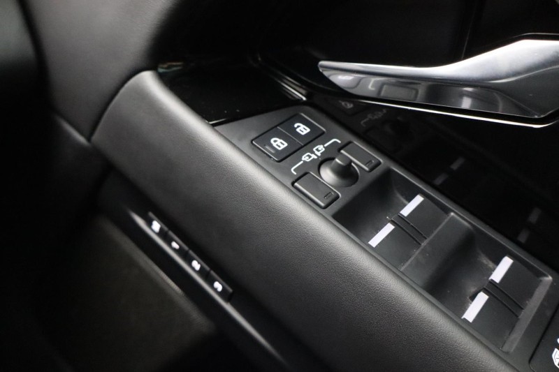 2023 (73) LAND ROVER RANGE ROVER EVOQUE 1.5 P300e Dynamic HSE 5dr Auto 4759341