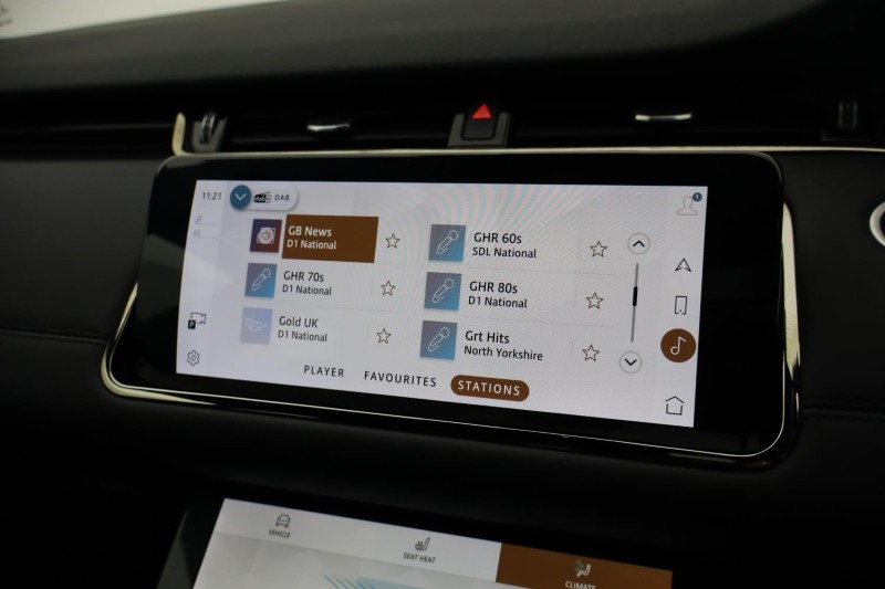 2021 (71) LAND ROVER RANGE ROVER EVOQUE 1.5 P300e R-Dynamic SE 5dr Auto 4779964