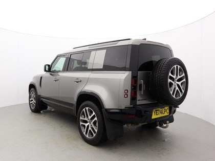 2025 (74) LAND ROVER DEFENDER 3.0 D250 X-Dynamic SE 110 5dr Auto