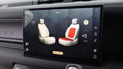 2025 (74) LAND ROVER DEFENDER 3.0 D250 X-Dynamic SE 110 5dr Auto 4820676