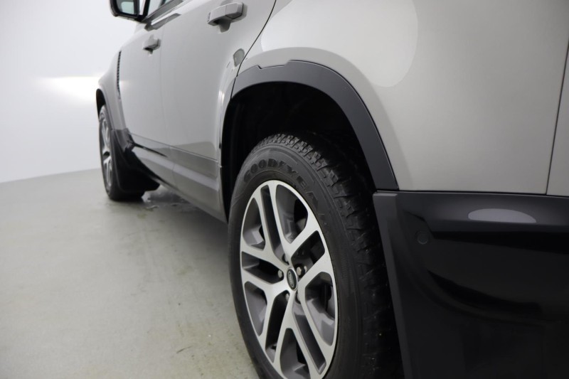 2025 (74) LAND ROVER DEFENDER 3.0 D250 X-Dynamic SE 110 5dr Auto 4820685