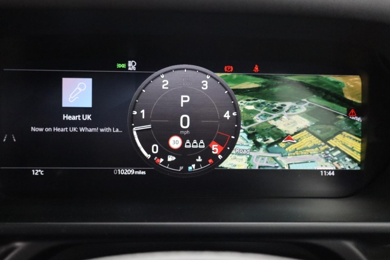 2025 (74) LAND ROVER DEFENDER 3.0 D250 X-Dynamic SE 110 5dr Auto 4820668