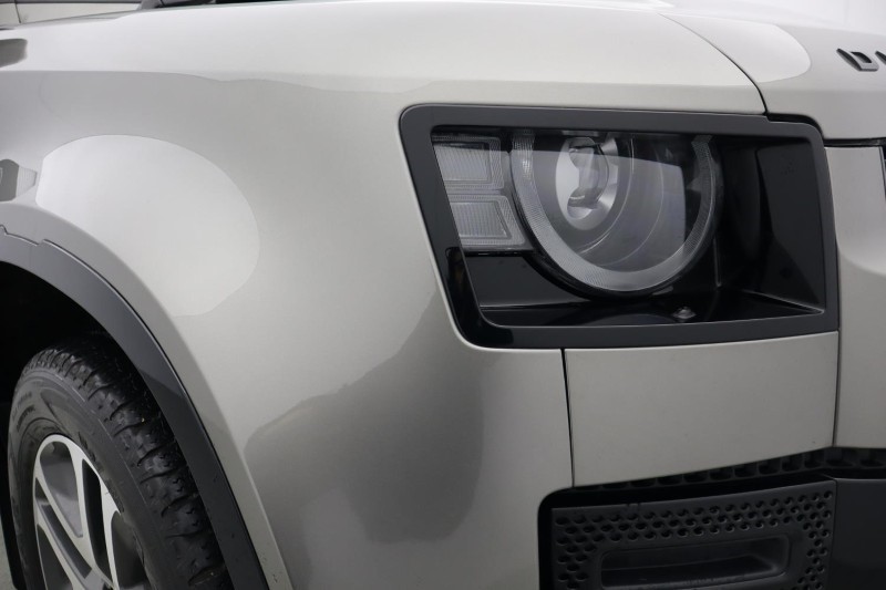 2025 (74) LAND ROVER DEFENDER 3.0 D250 X-Dynamic SE 110 5dr Auto 4820655