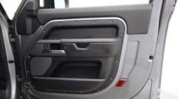 2023 (23) LAND ROVER COMMERCIAL DEFENDER 3.0 D300 Hard Top X-Dynamic HSE Auto 4850121