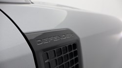 2023 (23) LAND ROVER COMMERCIAL DEFENDER 3.0 D300 Hard Top X-Dynamic HSE Auto 4850173